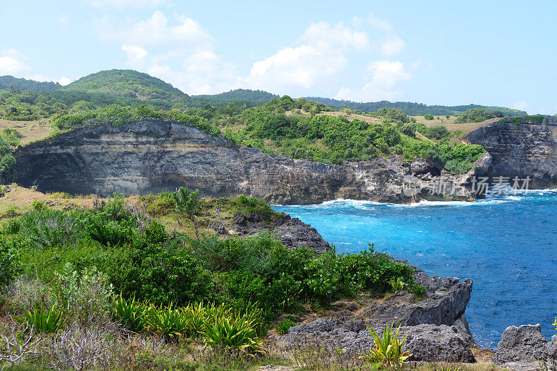 Nusa Penida海岸在天使Billabong，巴厘岛